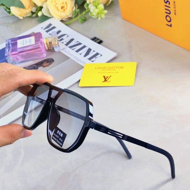 TravelReady Louis Vuitton Sunglasses 280882