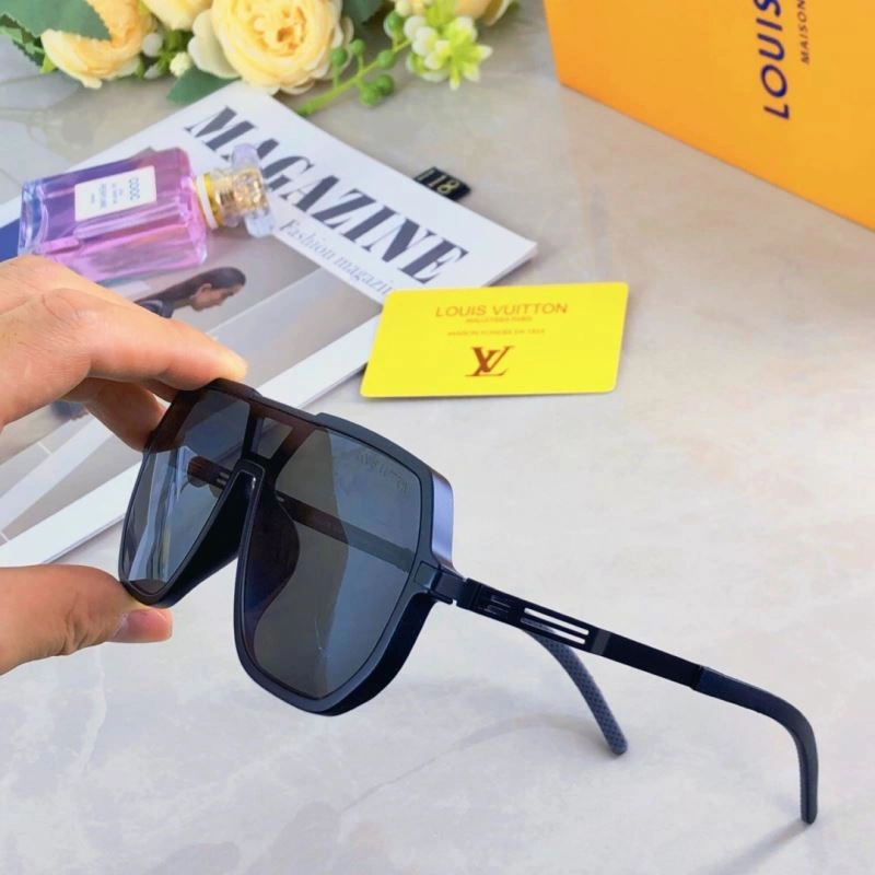 TravelReady Louis Vuitton Sunglasses 280882