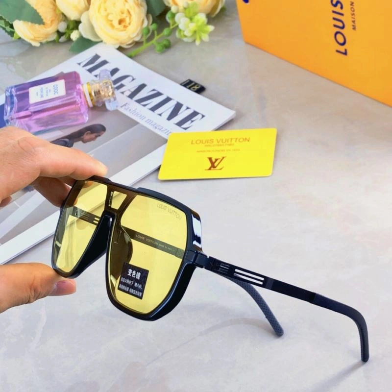 TravelReady Louis Vuitton Sunglasses 280882