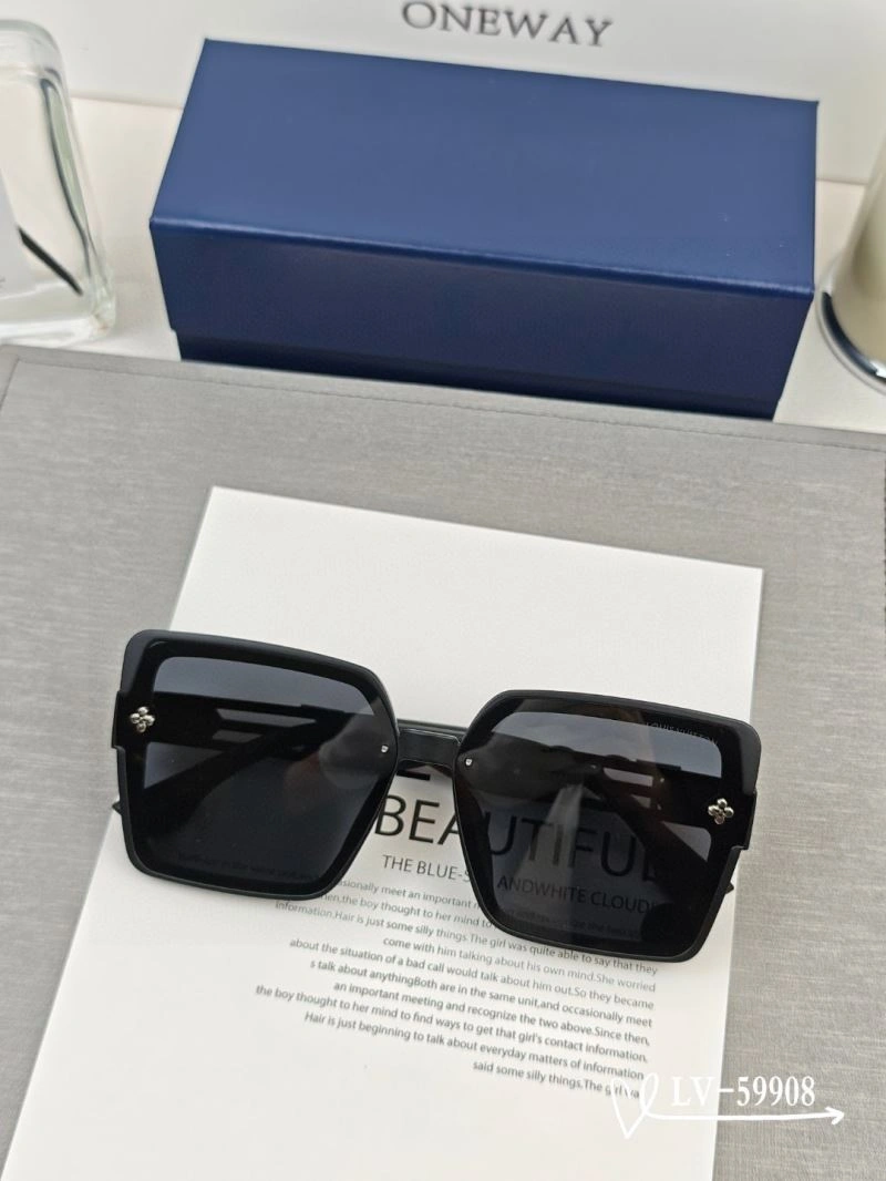 Louis Vuitton Sunglasses Seasonal 280858