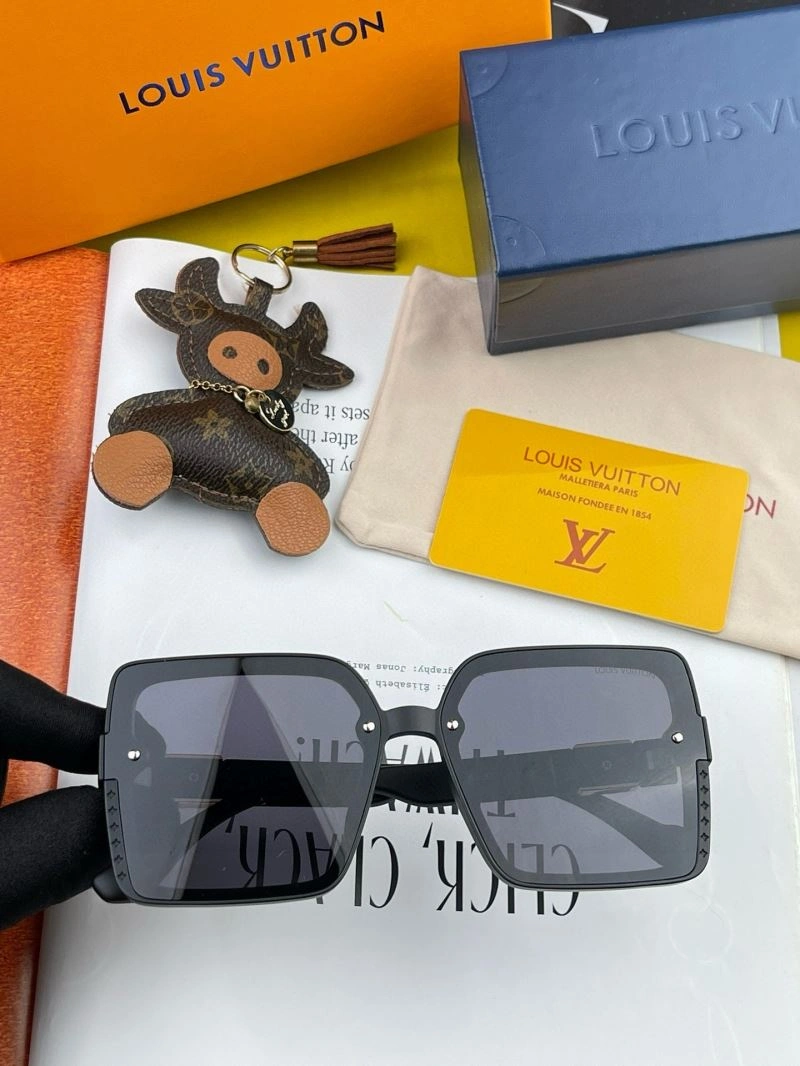 Louis Vuitton Sunglasses Trendsetting 280866