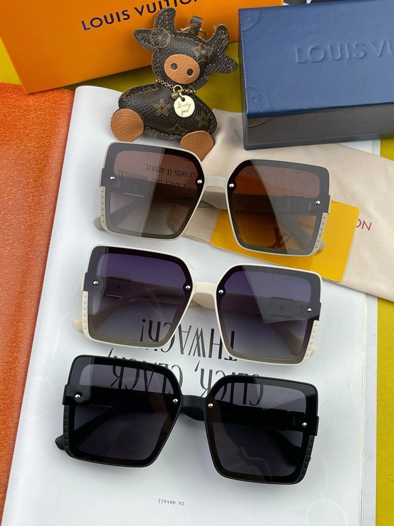 Louis Vuitton Sunglasses Trendsetting 280866