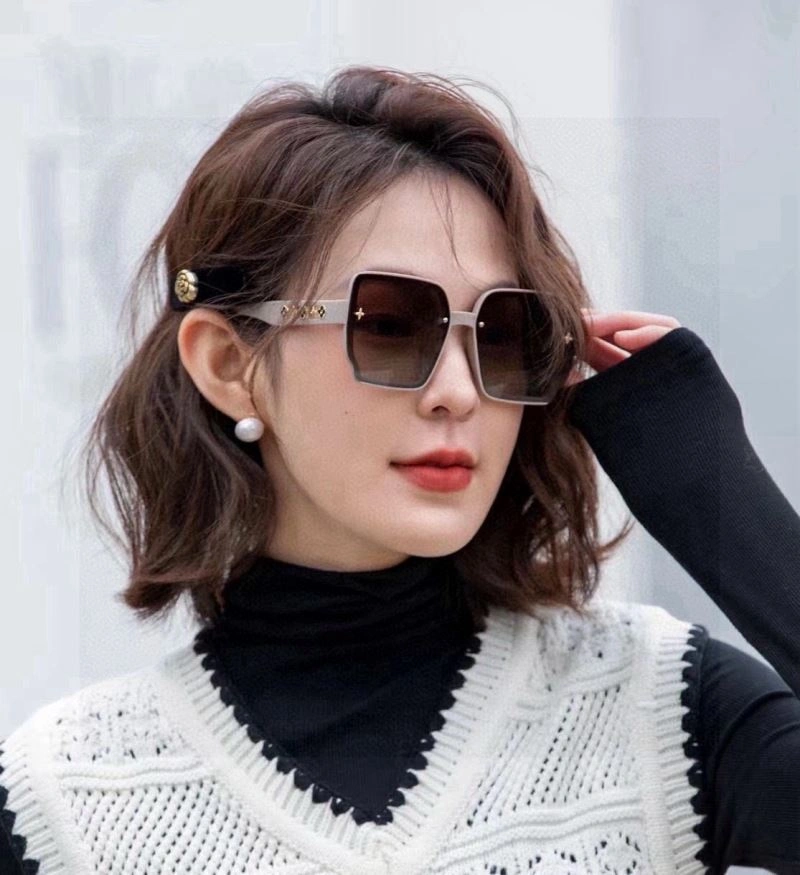 Breathable Louis Vuitton Sunglasses 280870