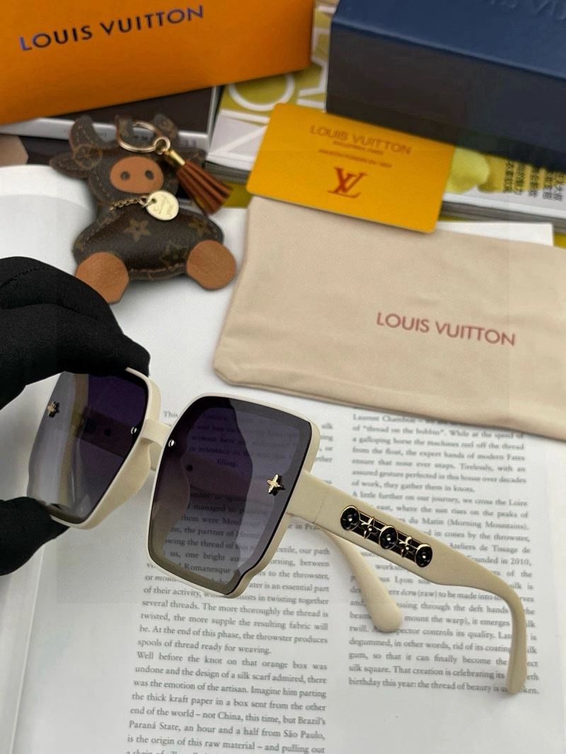 Breathable Louis Vuitton Sunglasses 280870