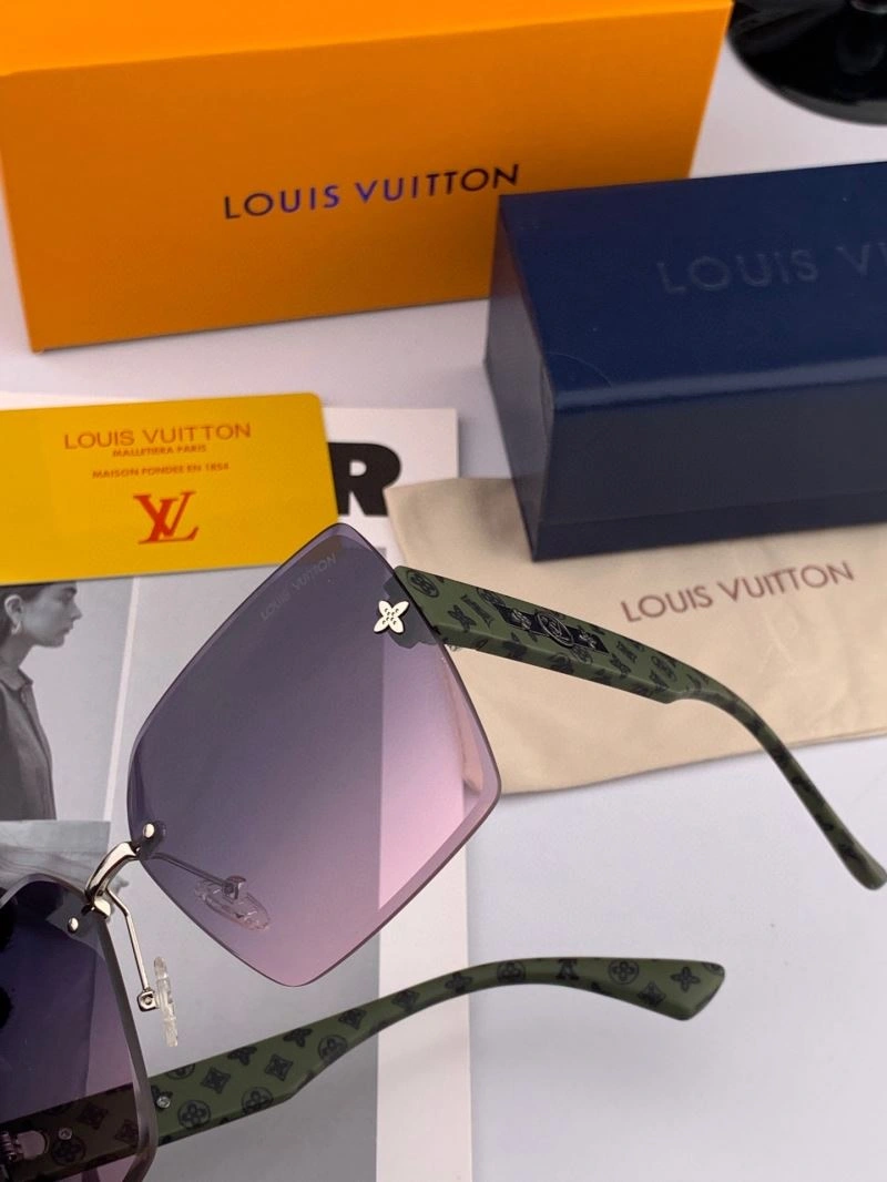 Louis Vuitton Sunglasses OnTrend 280854