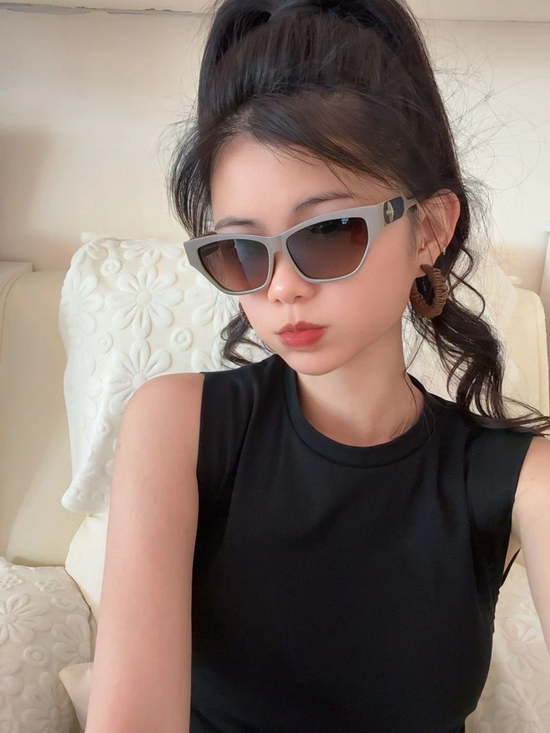 Comfortable Louis Vuitton Sunglasses 280847