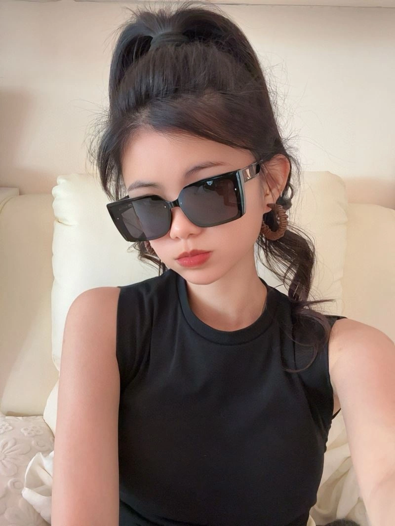 MultiPurpose Louis Vuitton Sunglasses 280844