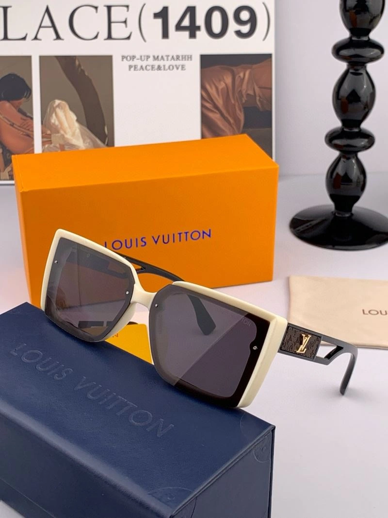 MultiPurpose Louis Vuitton Sunglasses 280844