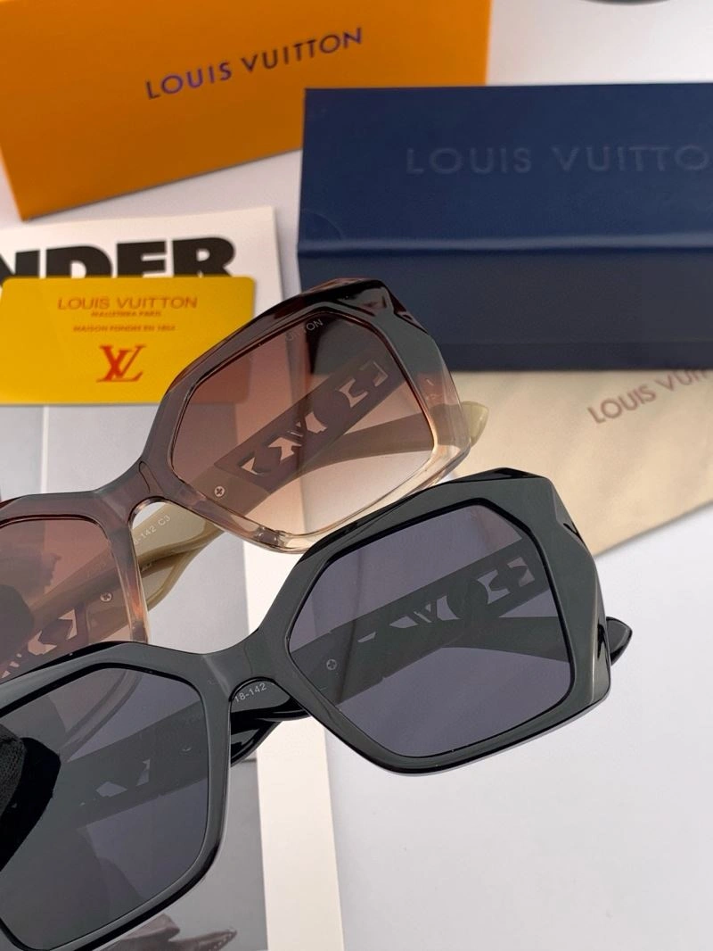 Bold Louis Vuitton Sunglasses 280843