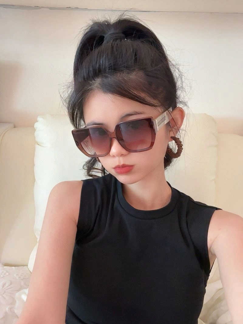 Practical Louis Vuitton Sunglasses 280828