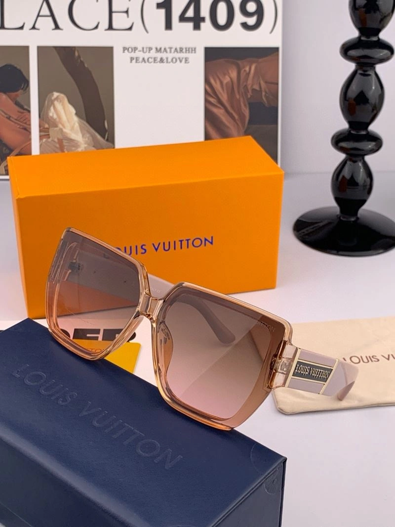 Practical Louis Vuitton Sunglasses 280828