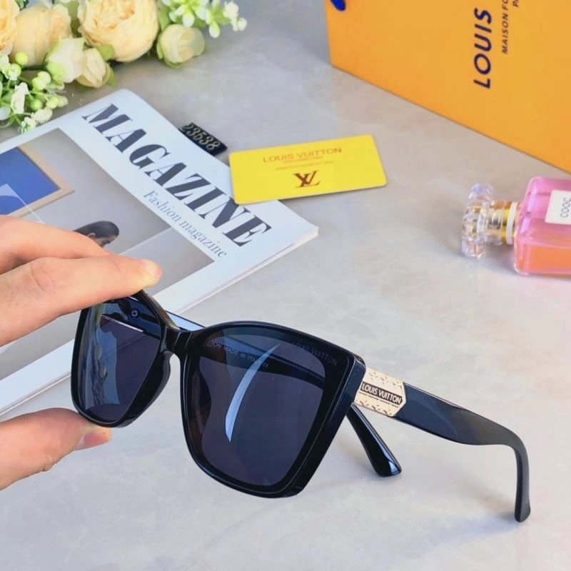 WrinkleFree Louis Vuitton Sunglasses 280825
