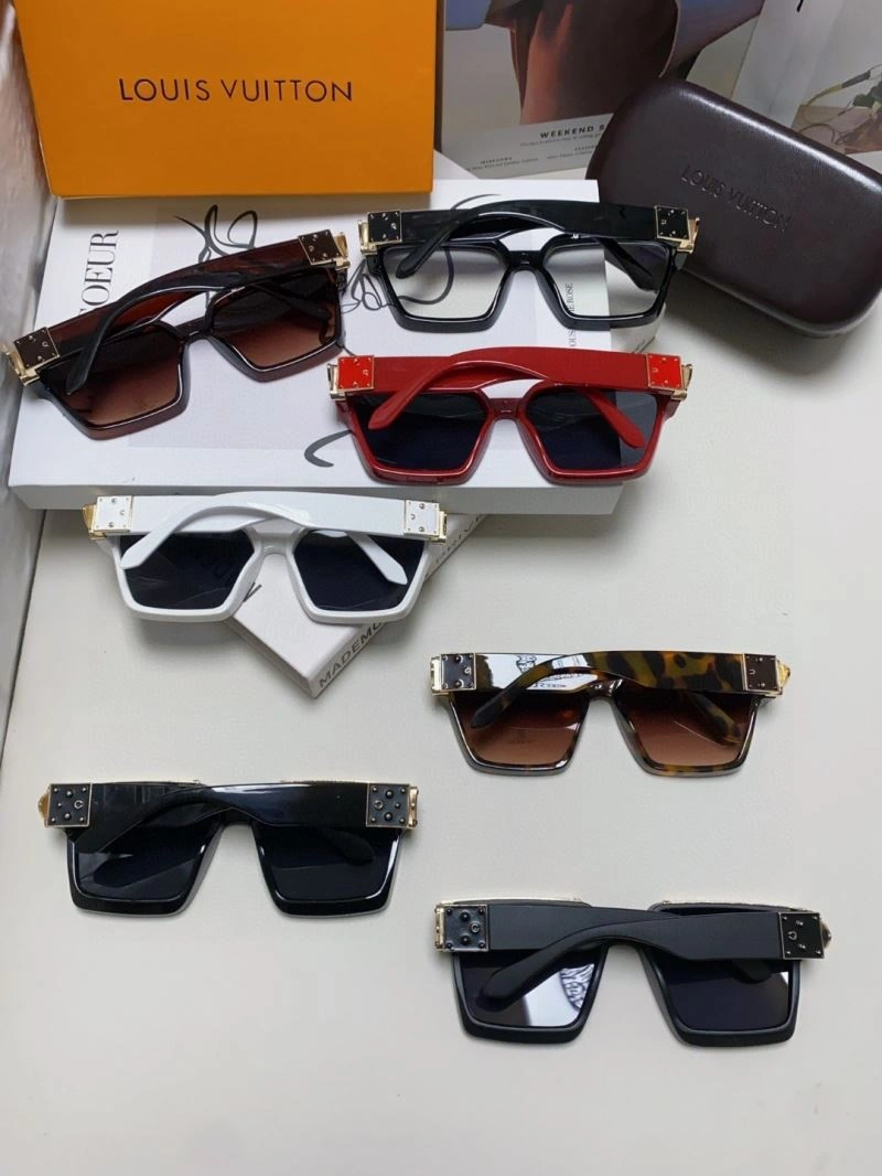 Louis Vuitton Sunglasses Youthful 280819