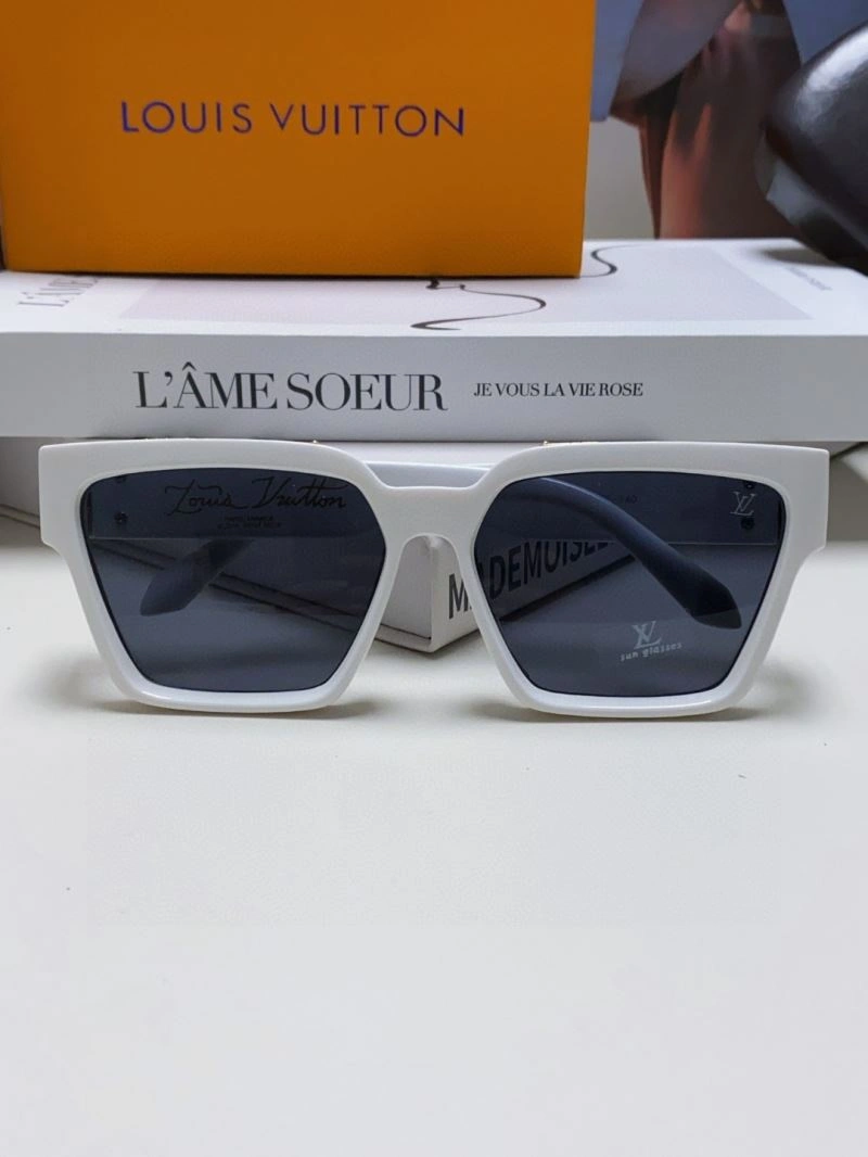 Louis Vuitton Sunglasses TechFriendly 280823
