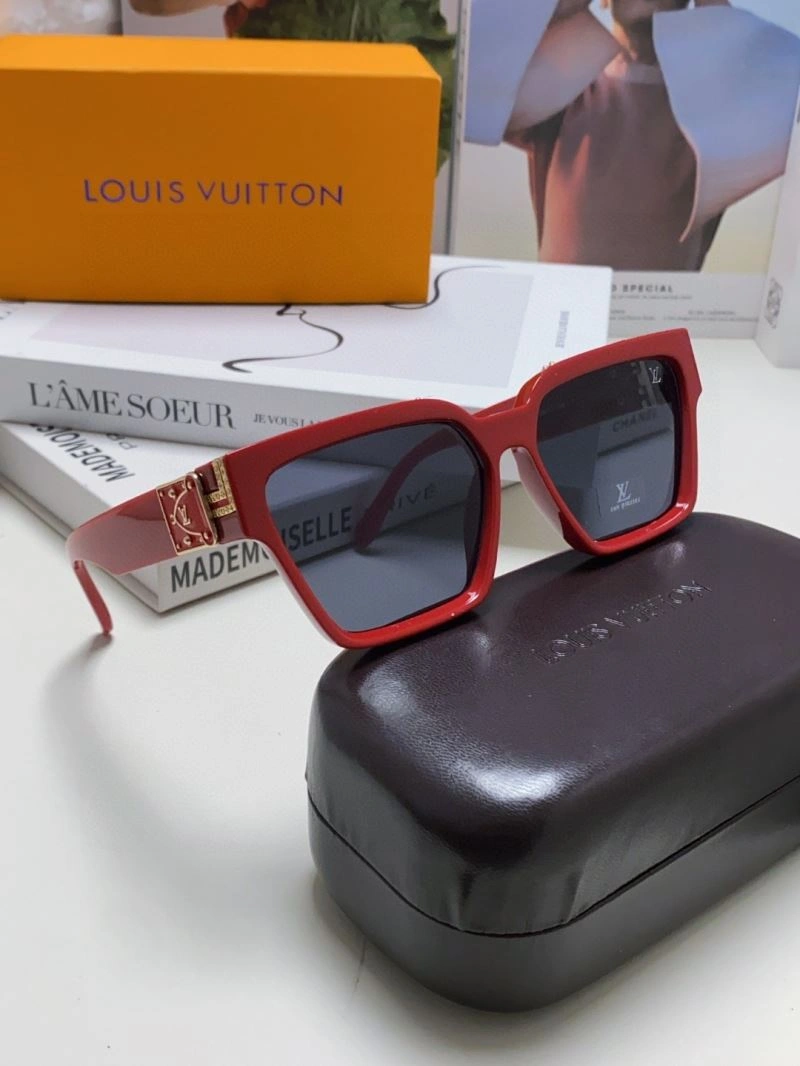 Louis Vuitton Sunglasses Comfortable 280817