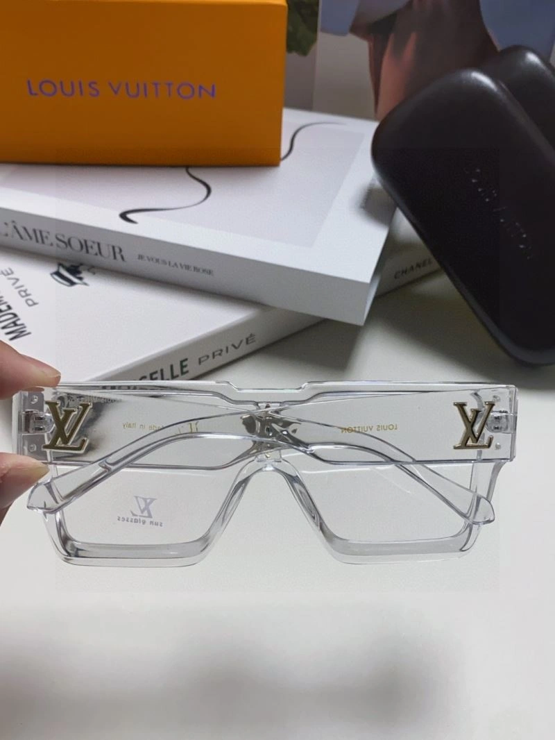 Louis Vuitton Sunglasses Refined 280838