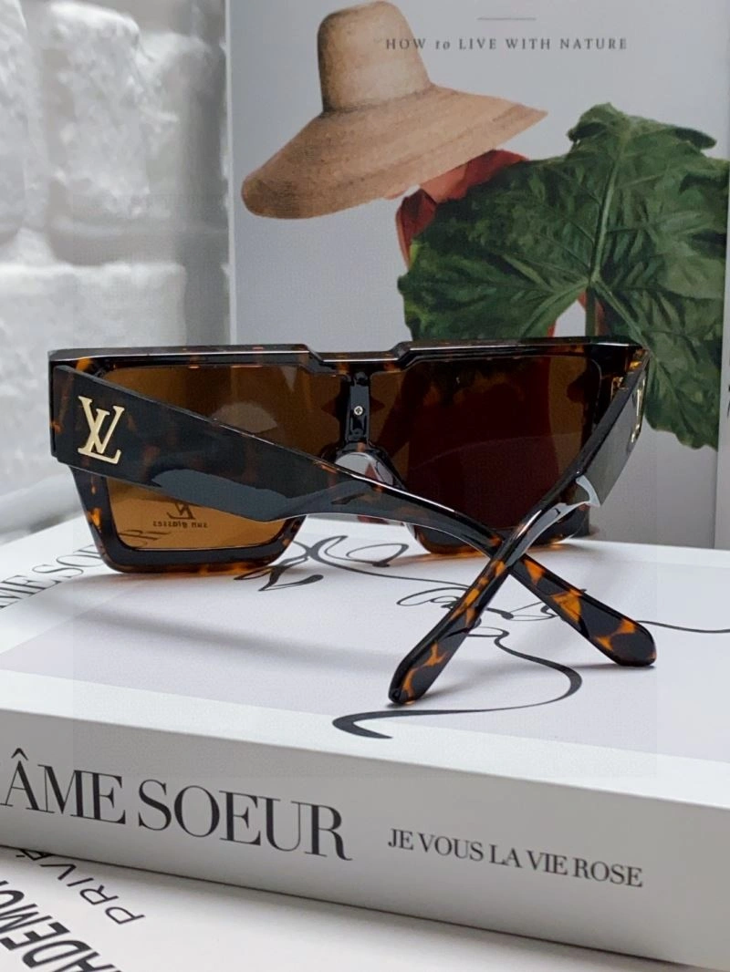 Louis Vuitton Sunglasses Vibrant 280834