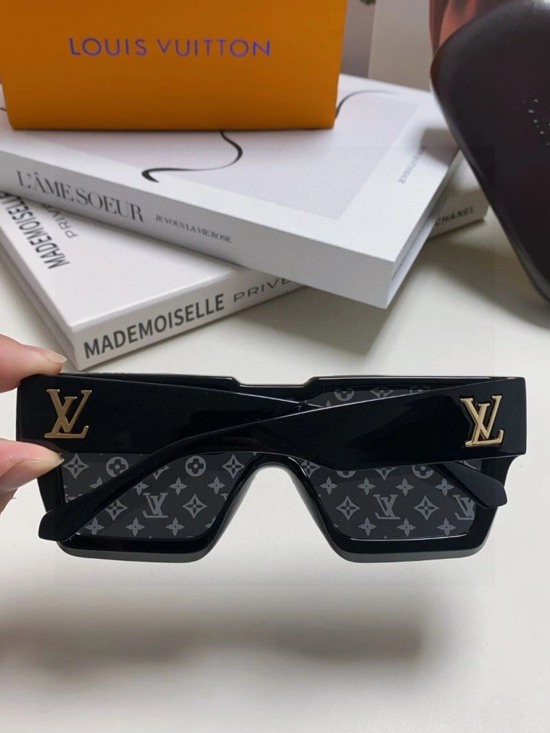Bright Louis Vuitton Sunglasses 280826