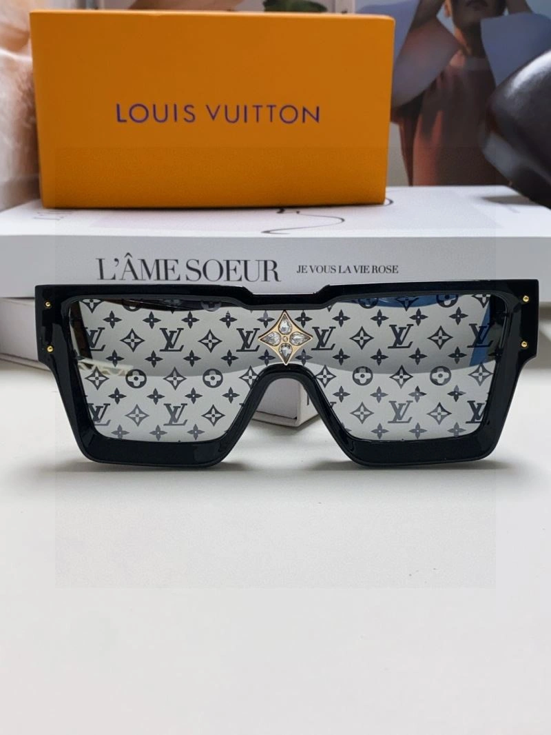 Bright Louis Vuitton Sunglasses 280826