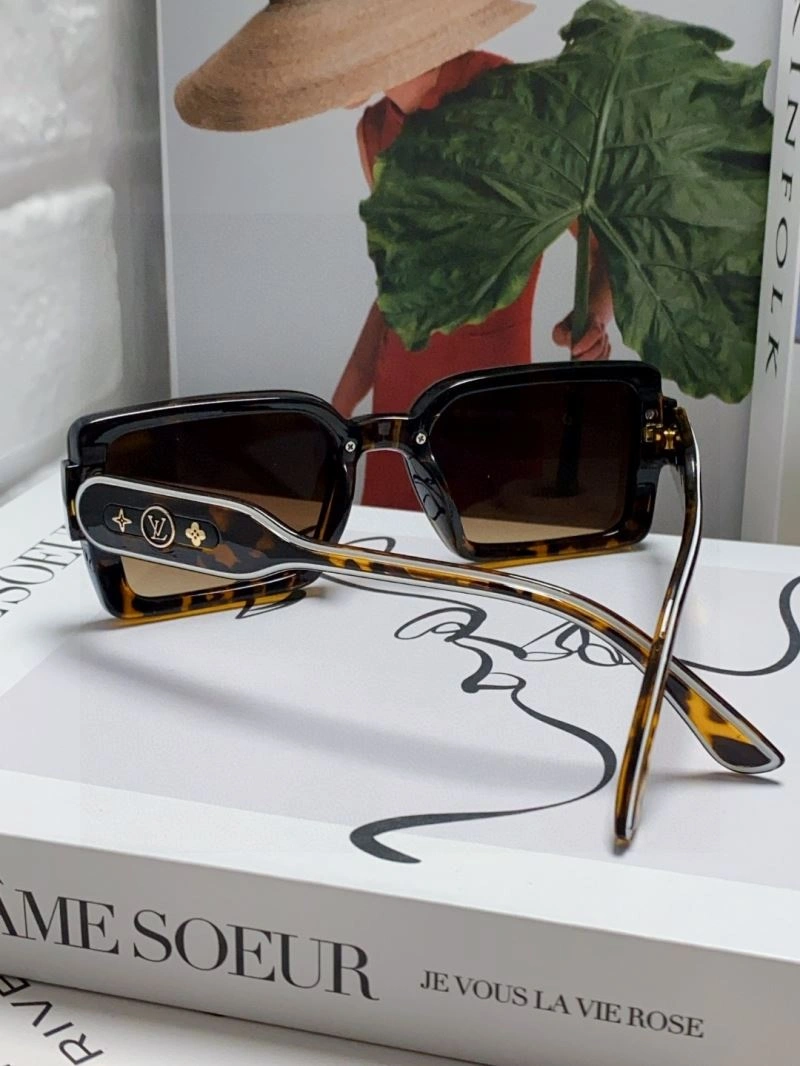 Louis Vuitton Sunglasses Bright 280832