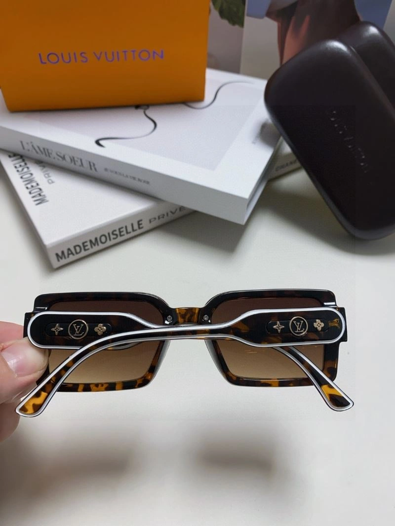 Louis Vuitton Sunglasses Bright 280832