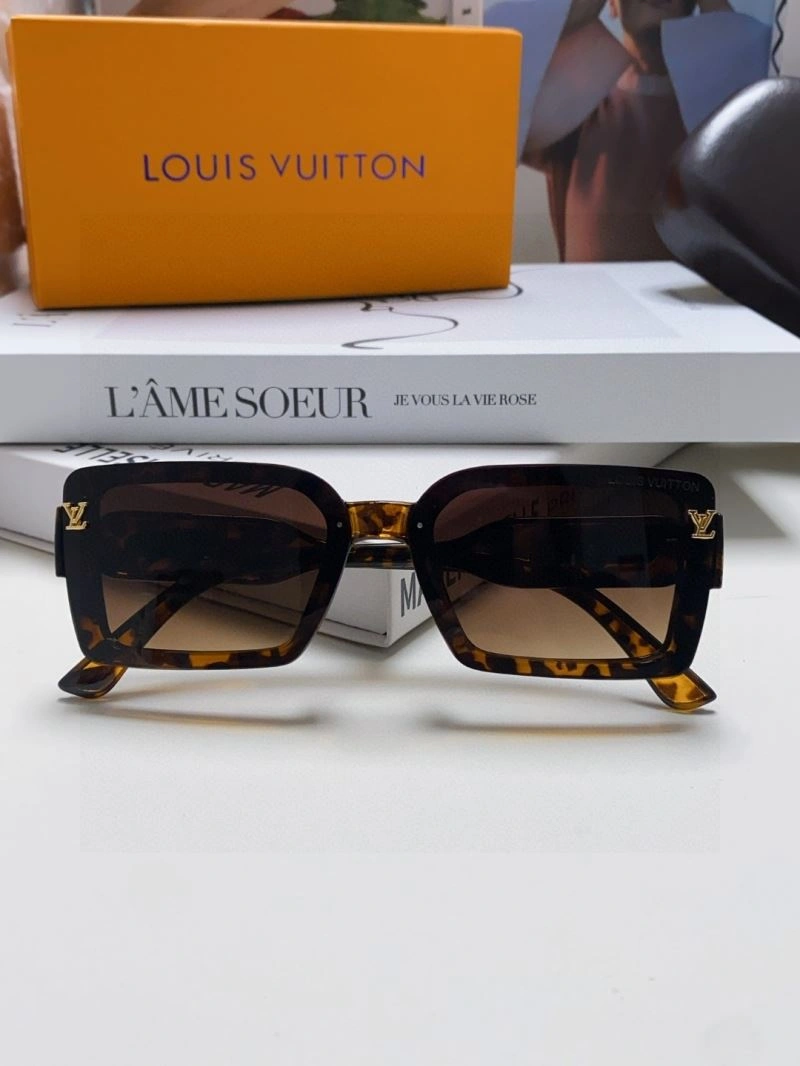 Louis Vuitton Sunglasses Bright 280832