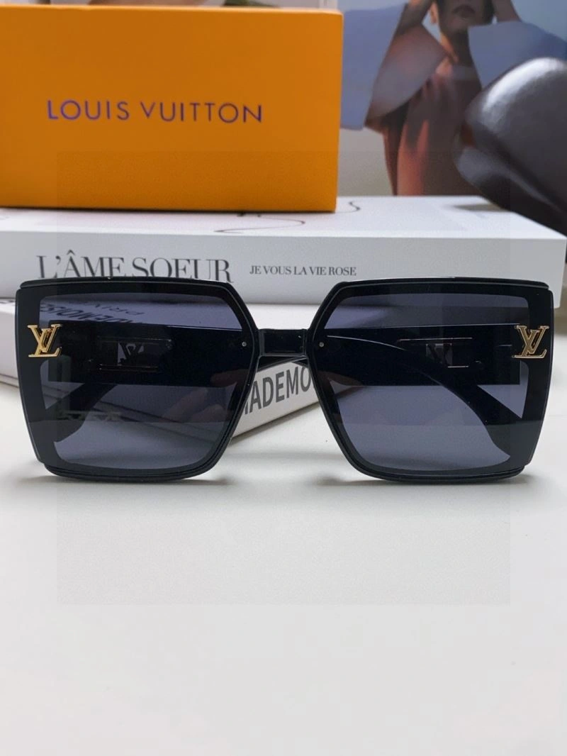 Chic Louis Vuitton Sunglasses 280833