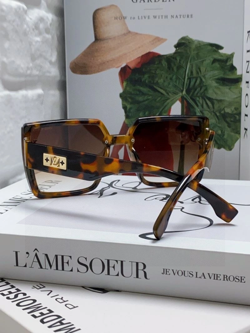 Louis Vuitton Sunglasses StreetReady 280824