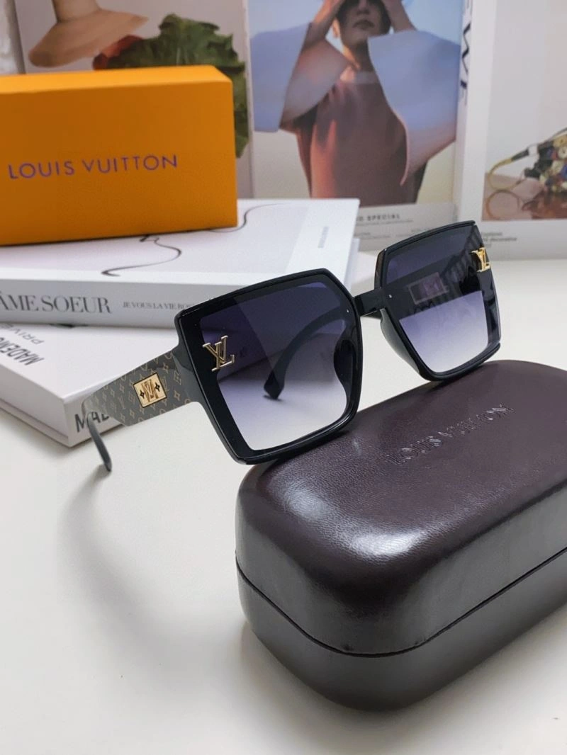 DailyWear Louis Vuitton Sunglasses 280821