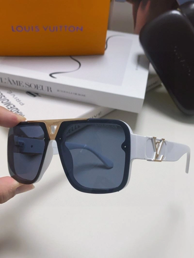 ComfortFit Louis Vuitton Sunglasses 280829