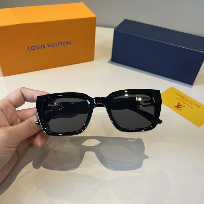 Louis Vuitton Sunglasses Stretchable 280831