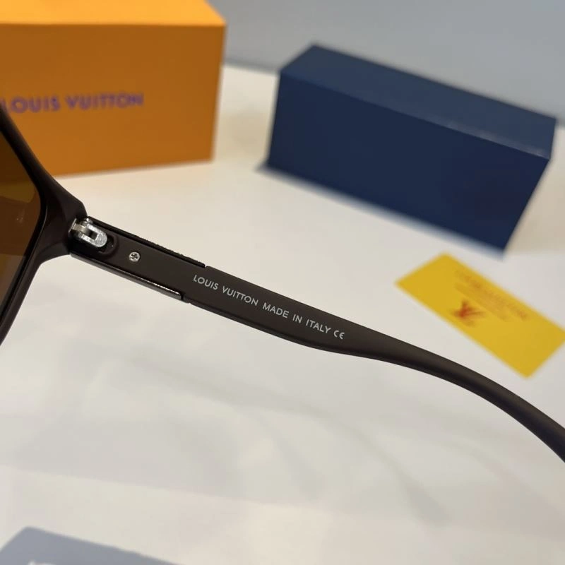 Louis Vuitton Sunglasses Attractive 280812