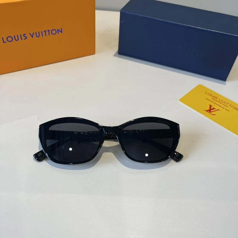 Louis Vuitton Sunglasses Premium 280807