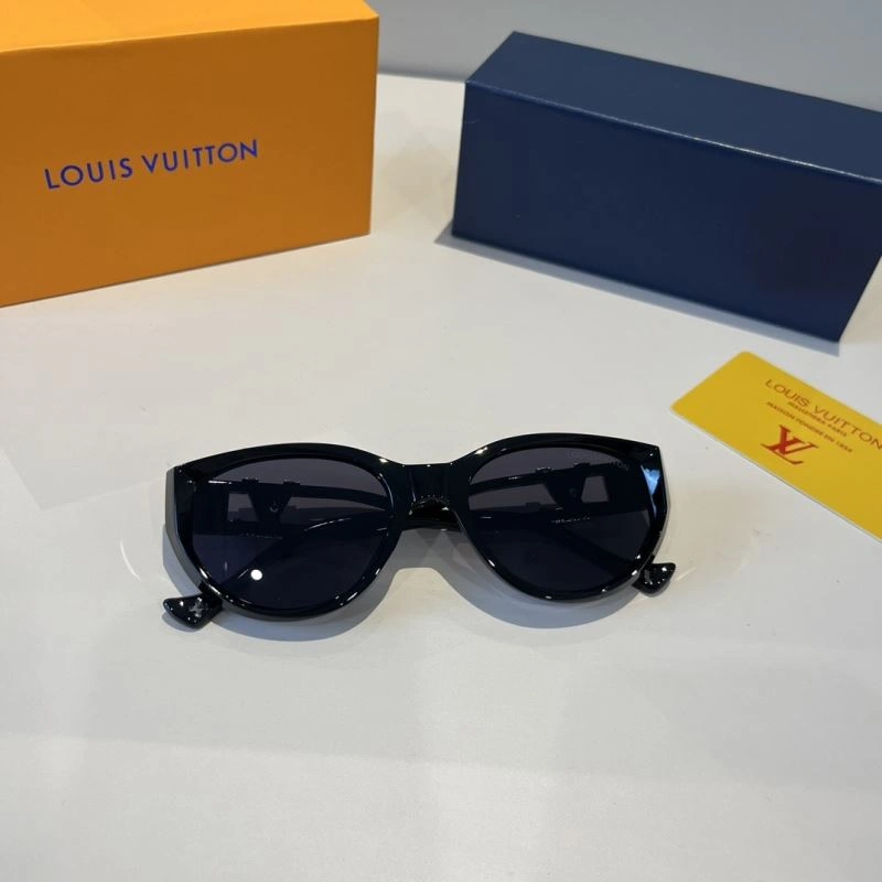Effortless Louis Vuitton Sunglasses 280806