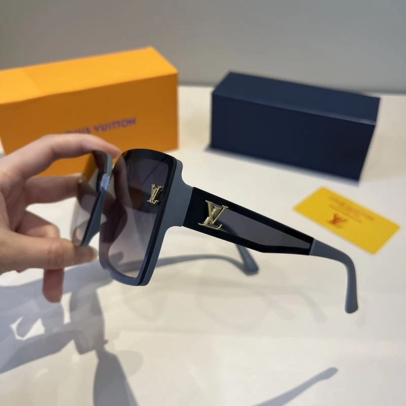 Louis Vuitton Sunglasses TravelReady 280805