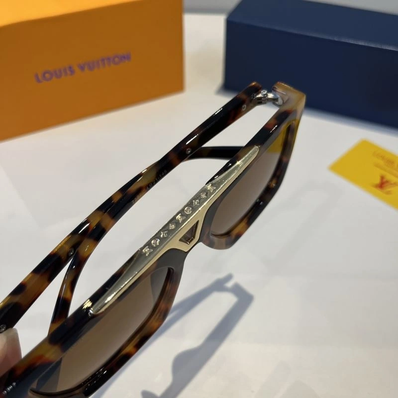 Louis Vuitton Sunglasses Resilient 280804
