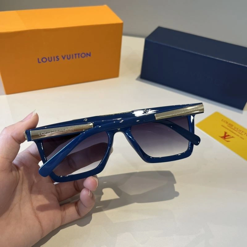 Louis Vuitton Sunglasses WaterResistant 280801