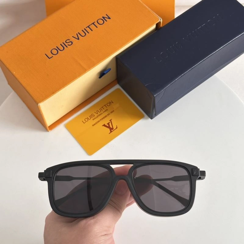 Louis Vuitton Sunglasses ComfortFit 280775