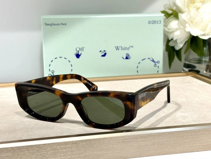 Minimalist Louis Vuitton Sunglasses 281221