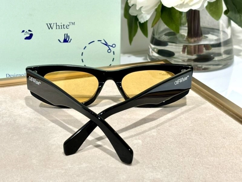 Minimalist Louis Vuitton Sunglasses 281221