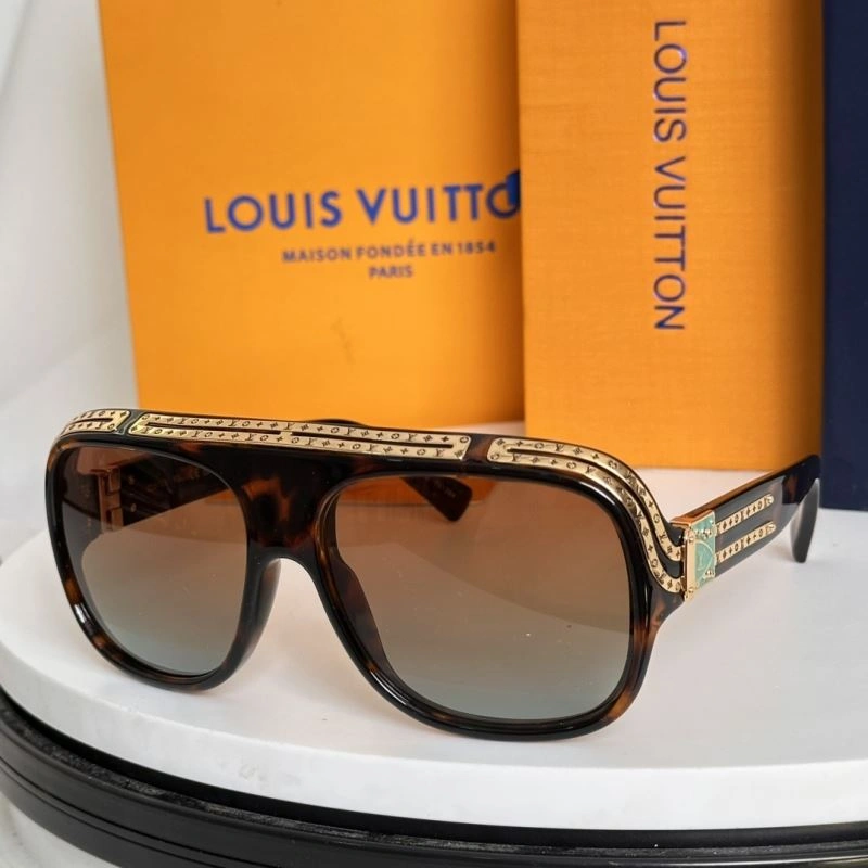 Louis Vuitton Sunglasses Trendy 281218