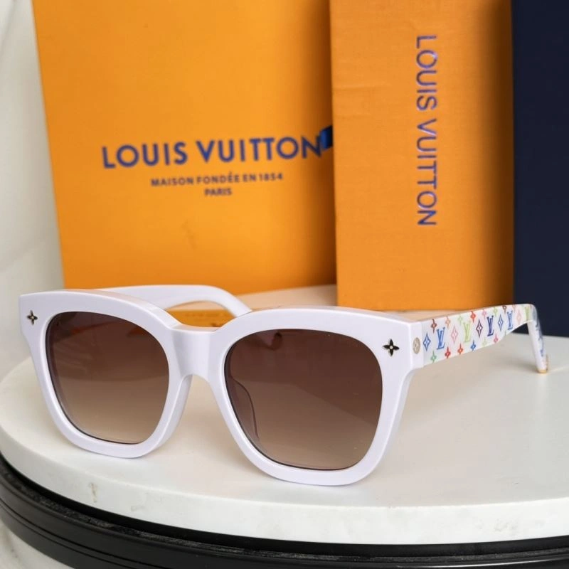 Louis Vuitton Sunglasses Lightweight 281216