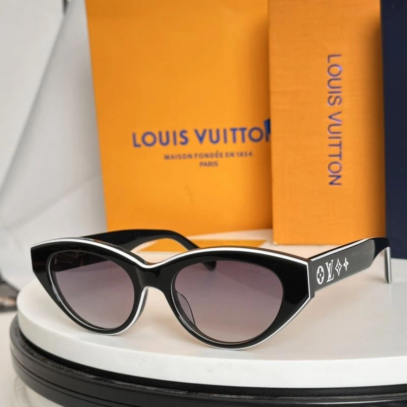 Casual Louis Vuitton Sunglasses 281210