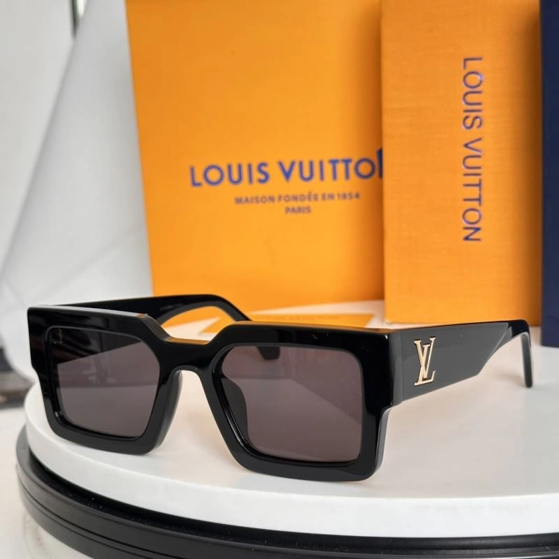 Louis Vuitton Sunglasses TravelReady 281196