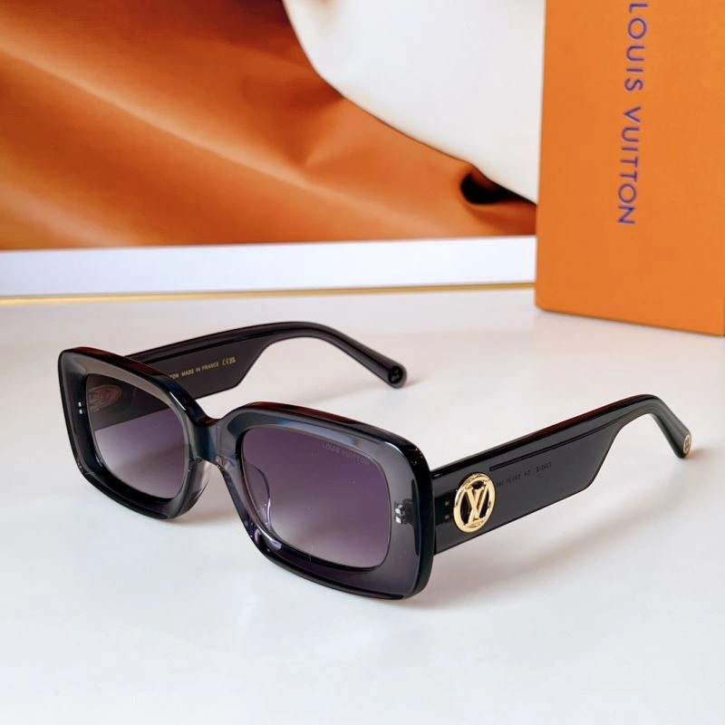Louis Vuitton Sunglasses UrbanChic 281188