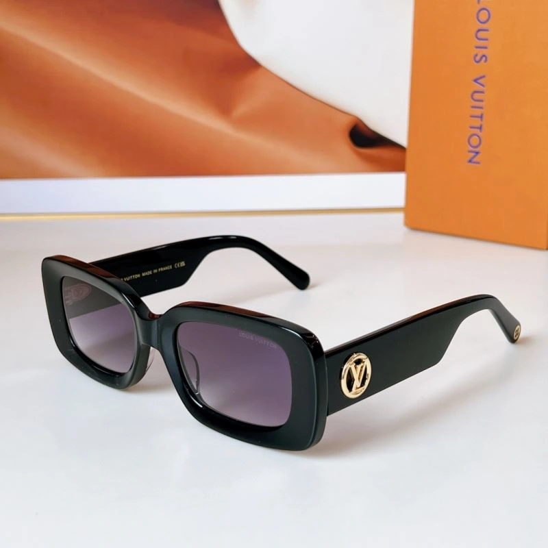 Louis Vuitton Sunglasses UrbanChic 281188