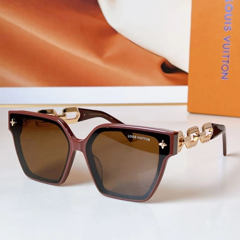 Compact Louis Vuitton Sunglasses 281192