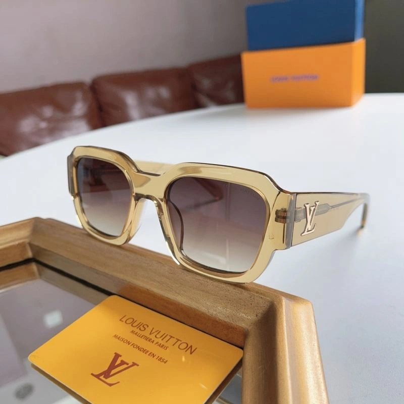 WaterResistant Louis Vuitton Sunglasses 281183