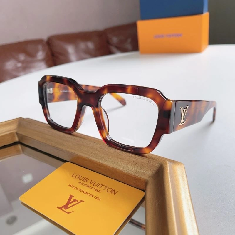 WaterResistant Louis Vuitton Sunglasses 281183