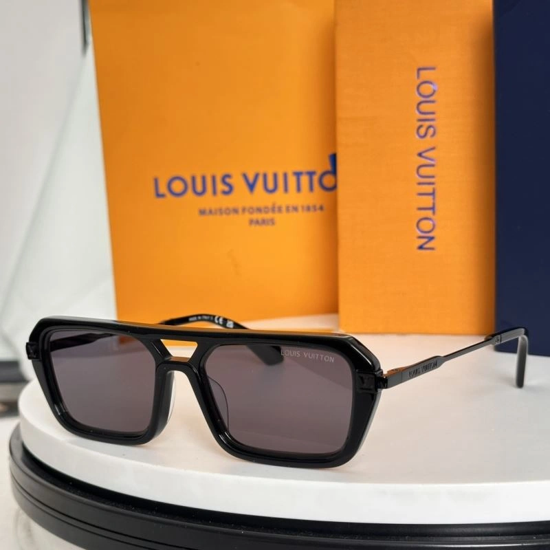 Louis Vuitton Sunglasses Versatile 281186